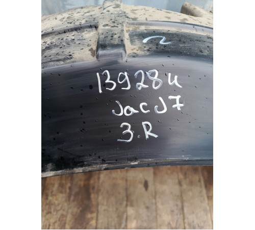 Подкрылок локер задний правый