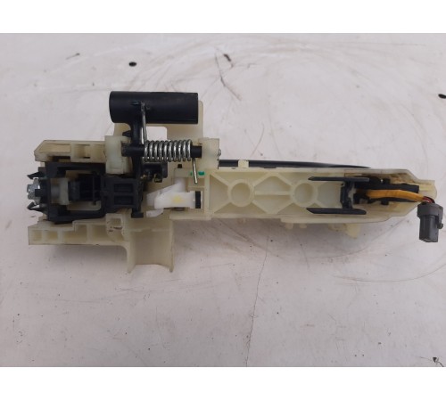 Ручка двери (задняя правая внешняя)