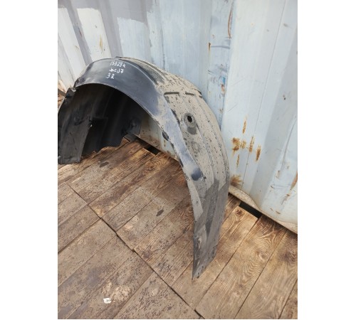 Подкрылок локер задний правый