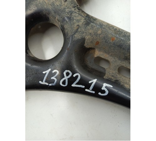 Рычаг левый