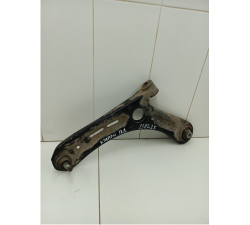 Рычаг левый