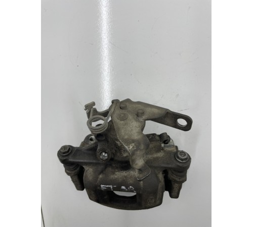 Суппорт задний Правый