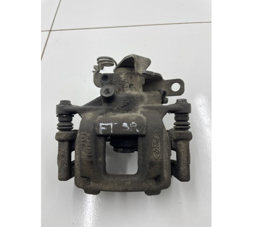 Суппорт задний Правый