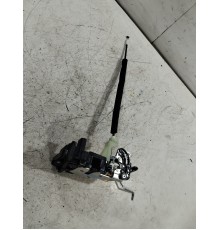 Замок двери задний левый