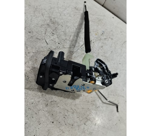 Замок двери задний левый