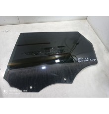 Стекло двери (заднее левое)