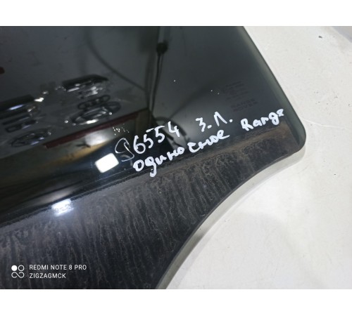 Стекло двери (заднее левое)