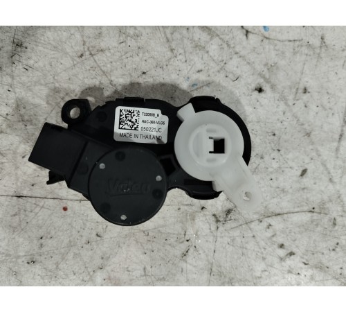 Моторчик привода заслонок отопителя