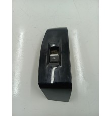 Кнопка стеклоподъемника передняя правая