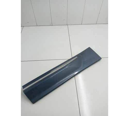 Накладка двери нижняя задняя левая