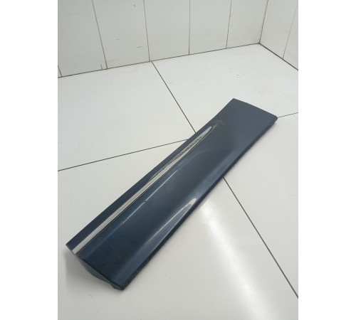 Накладка двери нижняя задняя левая