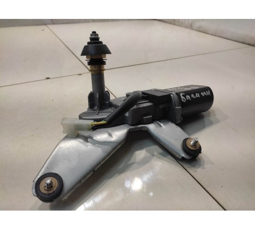 Моторчик стеклоочистителя багажника