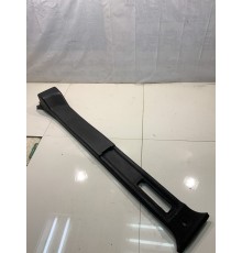 Обшивка центральной стойки (левая)