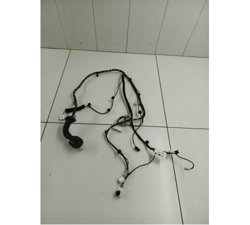 Электропроводка двери передняя правая