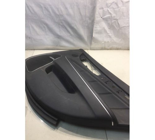 Обшивка двери Задняя Правая