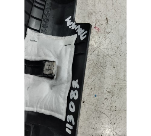 Накладка порога задняя левая