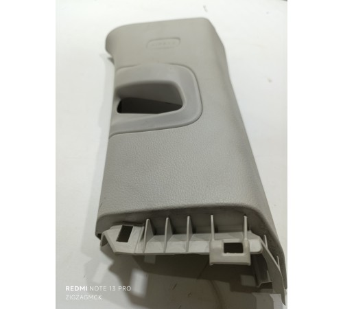 Обшивка стойки задняя правая