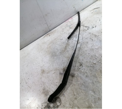 костыль стеклоочистителя правый 