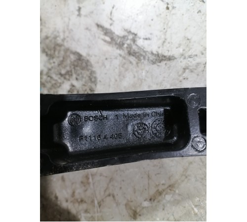 костыль стеклоочистителя правый 