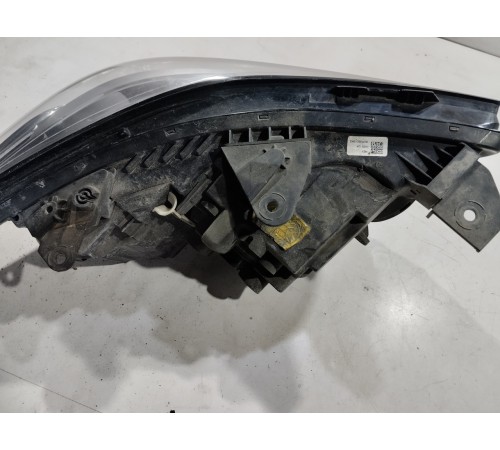 Фара передняя левая