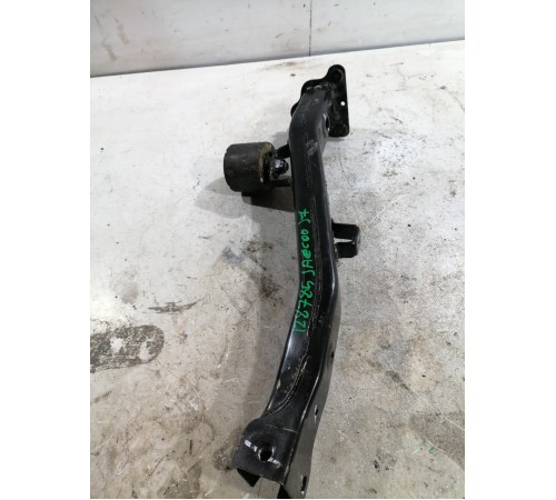 Тяга продольная подрамника правая