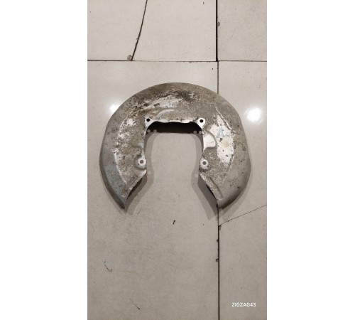 Кожух тормозного диска(задний левый)
