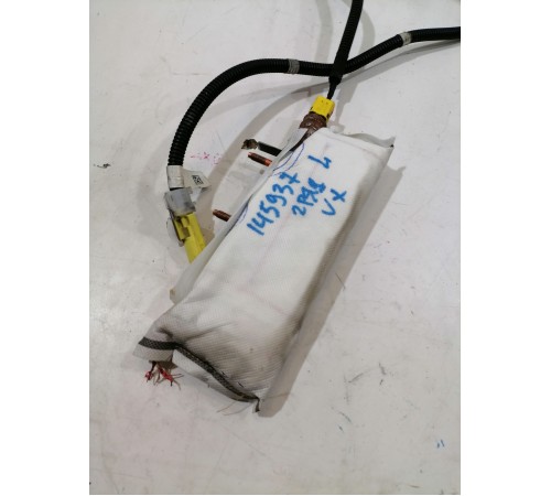 Подушка безопасности боковая в сиденье второго ряда