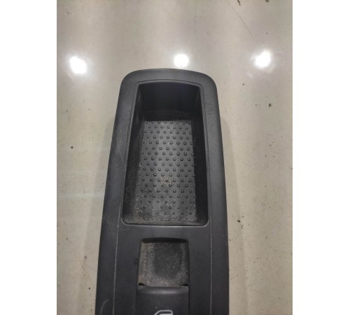 Блок управления стеклоподъемниками