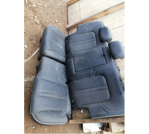 Задний ряд сидений