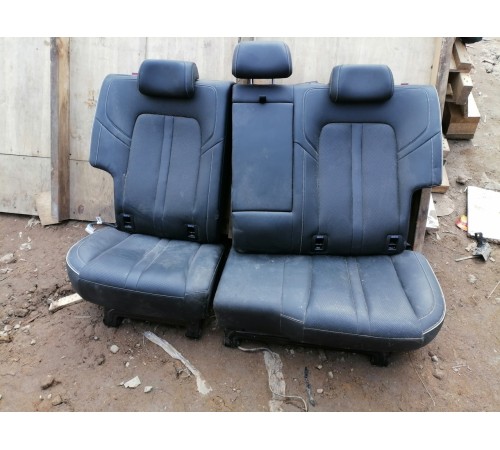 Задний ряд сидений