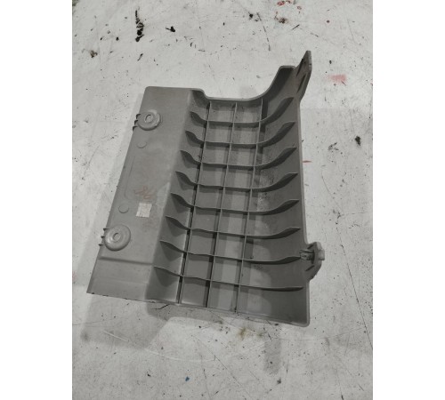 Кронштейн(крепление) заднего бампера правый боковой