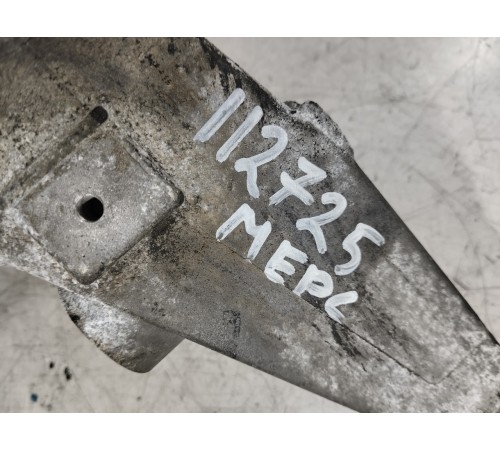 Кронштейн (крепление) рулевой рейки