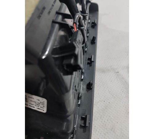 Воздушный дефлектор задний