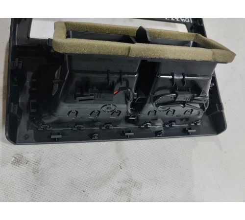 Воздушный дефлектор задний