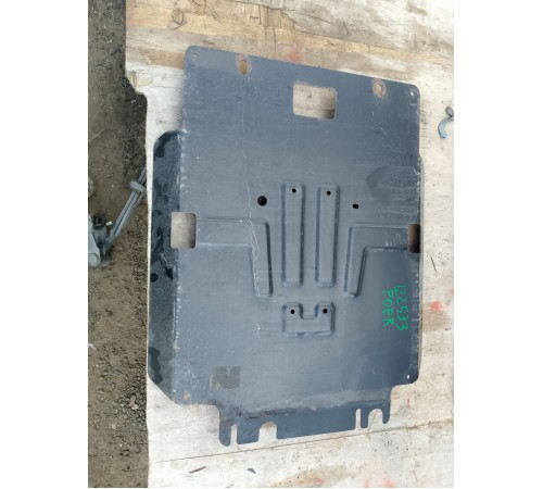 Защита днища кузова металлическая