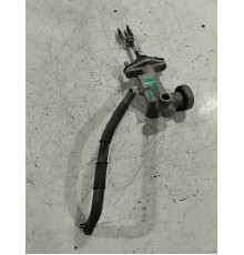 Главный цилиндр сцепления