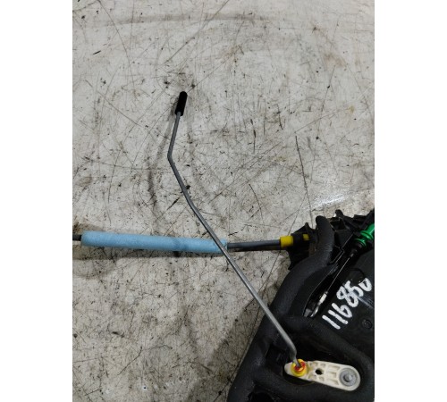 Замок двери задний левый