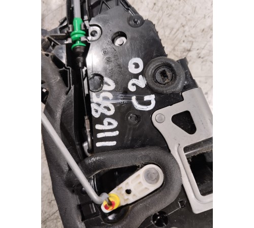 Замок двери задний левый