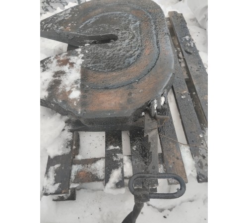 Механизм зацепа прицепа (седло зацепа)