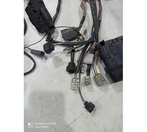 Электропроводка подкапотная с монтажным блоком