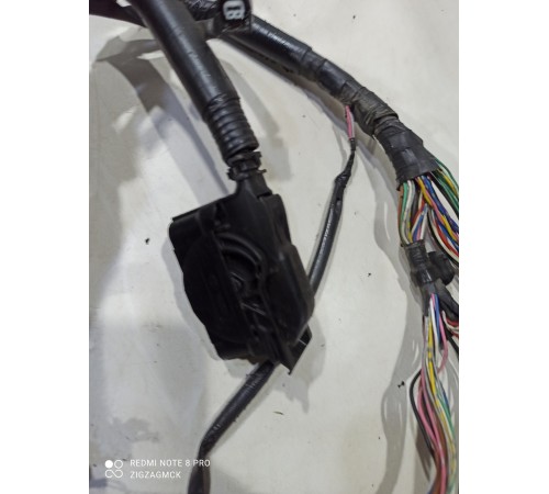 Электропроводка подкапотная с монтажным блоком