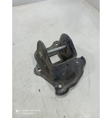 Кронштейн задней балки правый