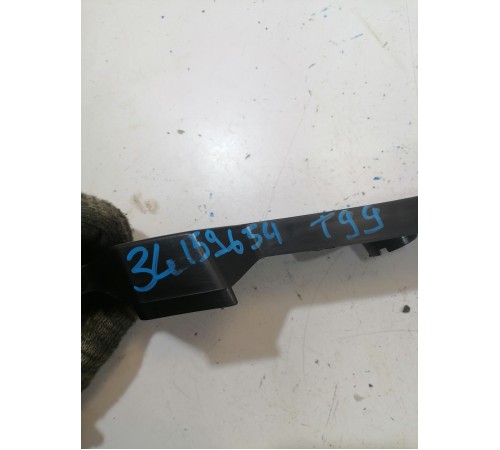 Кронштейн бампера задний левый