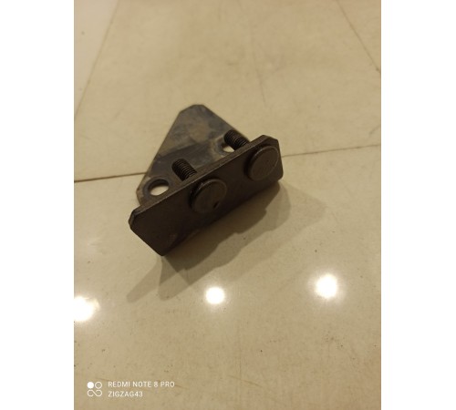 Кронштейн(крепление) корпуса воздушного фильтра