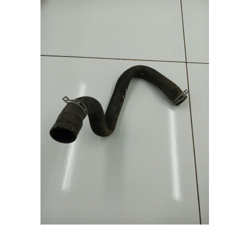 Патрубок радиатора