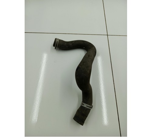 Патрубок радиатора