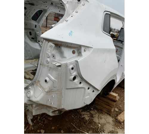 Крыло заднее правое