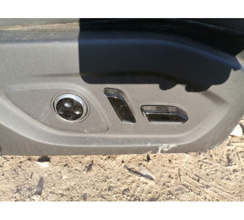 Сиденье переднее правое