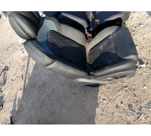 Сиденье переднее правое