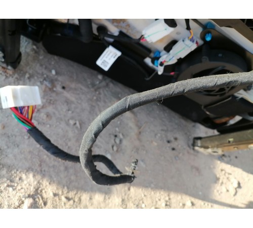 Сиденье переднее правое